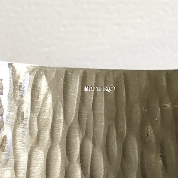 Vintage Napier Wide Hammered Runway Silver Tone Egyptian Revival Cuff Bracelet - Picture 10 of 12